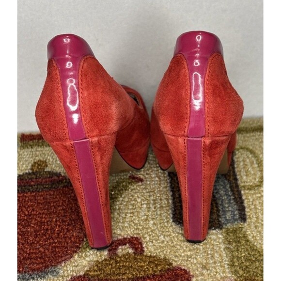 BCBG Red Velvet And Fuchsia Patent Leather Platform Heels. - Picture 2 of 5